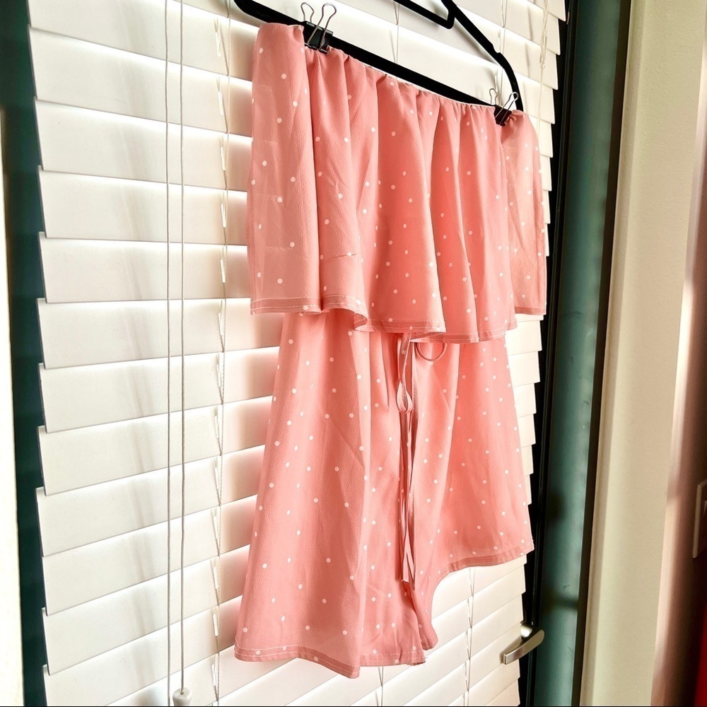 Super cute Private Label Peach Polka Dot Romper! Sz S ππβοΈπ - Picture 9 of 17